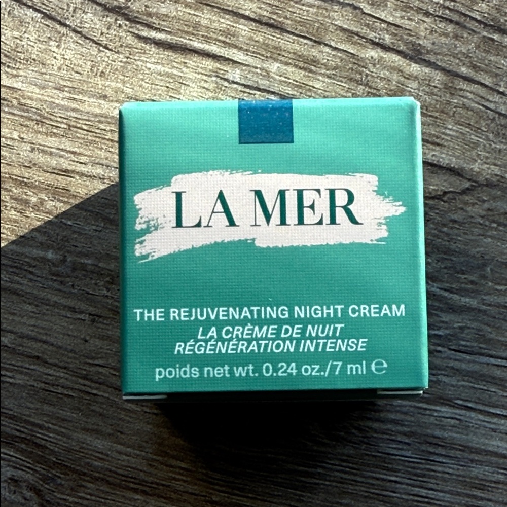 La Mer • Rejuvenating Night Cream Intense - Picture 11 of 11